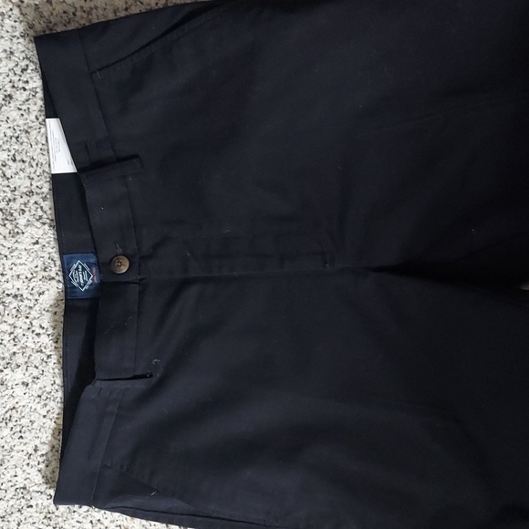 St Johns Bay Men's Black Khakis 36x34 Iron Free NWT - Picture 8 of 11